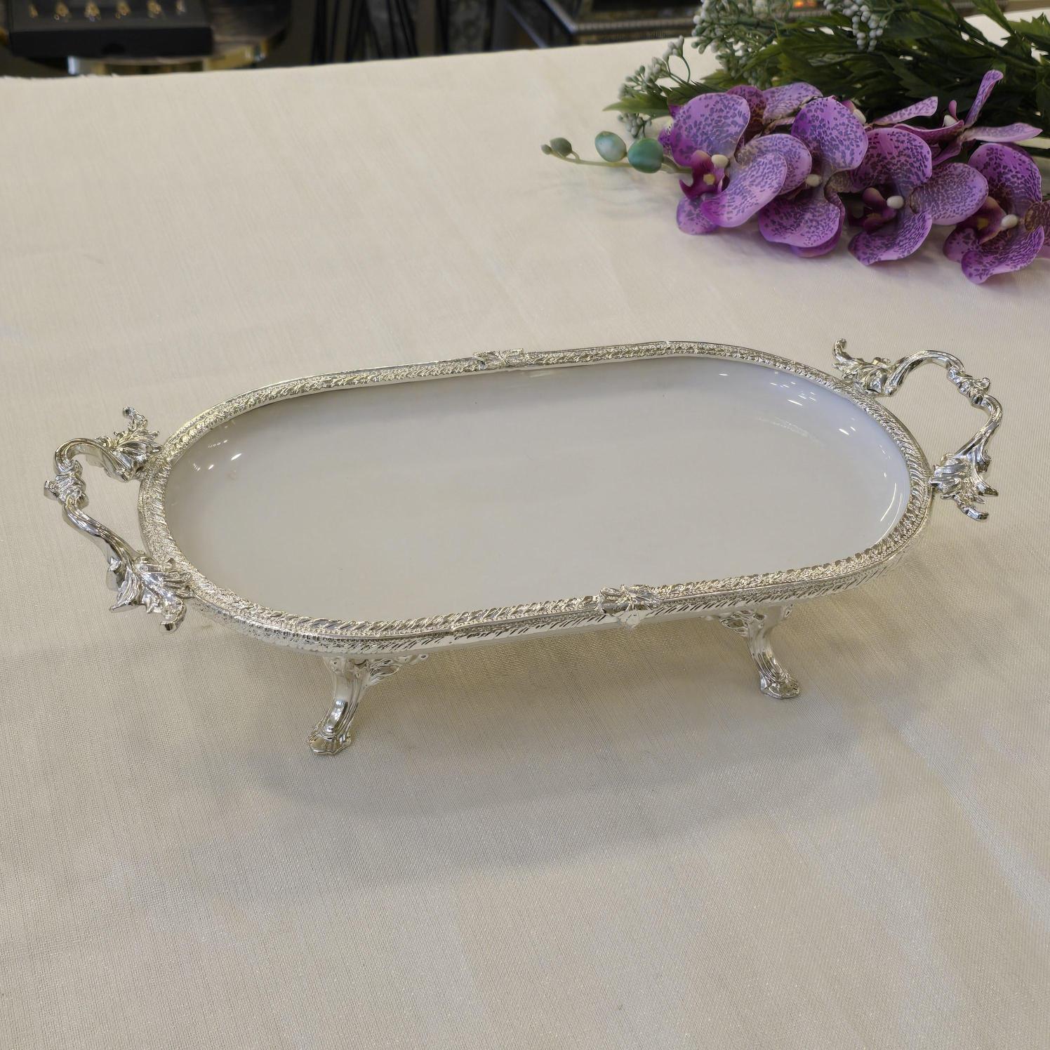 Metal Çerçeveli Oval Porselen Servis Tabağı 25x15 cm Gümüş