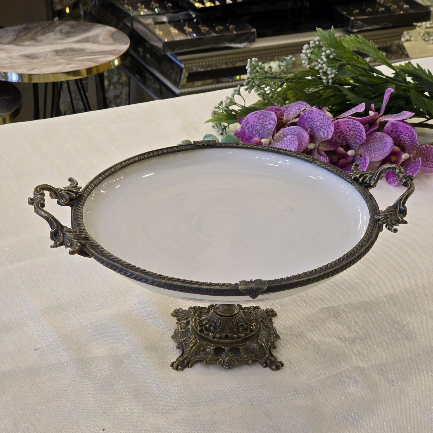 Metal Çerçeveli Döküm Ayaklı Yuvarlak Porselen Servis Tabağı 30 cm Antik