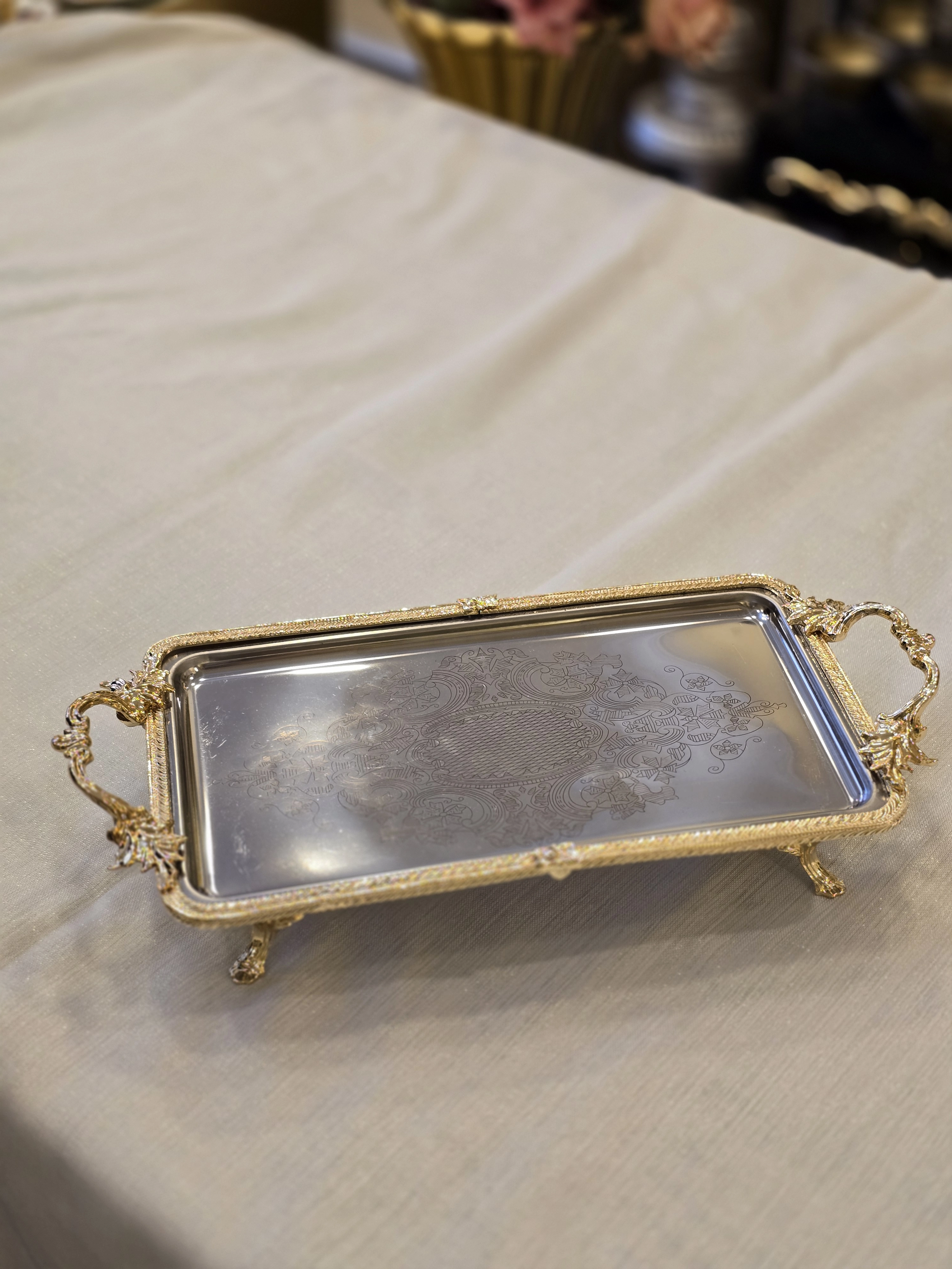 Altın Çerçeveli Dikdörtgen Sunum ve Servis Tabağı 35x19 cm 