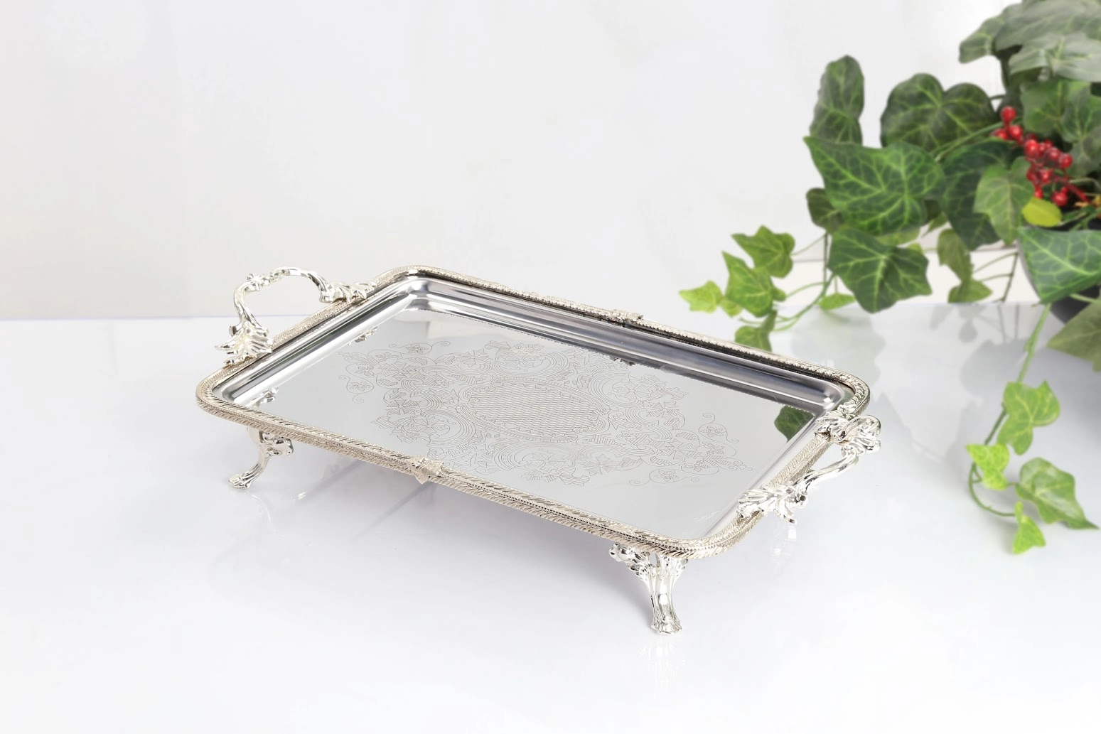 Metal Çerçeveli Paslanmaz Çelik Dikdörtgen Sunum ve Servis Tabağı Gümüş 35x24 cm