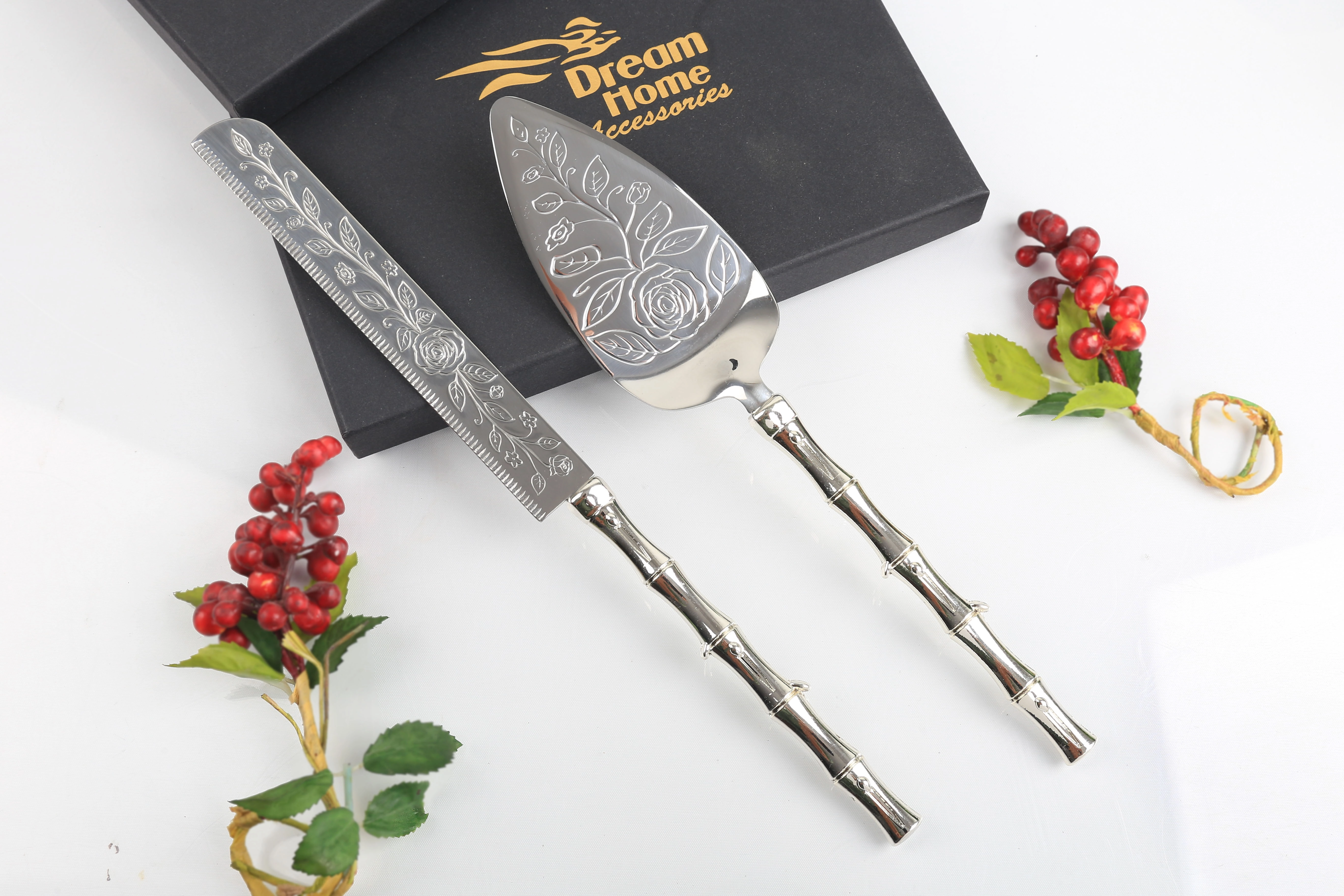 Bambu Saplı Gül Detaylı Pasta Servis Seti Gümüş