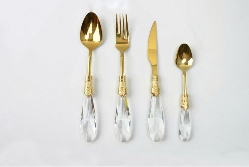 Damla 24 Parça Set Tamamen Gold